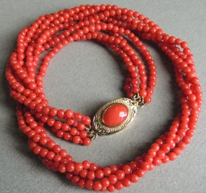 Rare OXBLOOD Natural Undyed Red Coral Bead Necklace 18k Gold Clasp - Picture 1 of 6