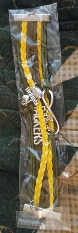 Woman’s Bracelet NFL Green Bay Packers Football Infinity Bracelet - New Cover