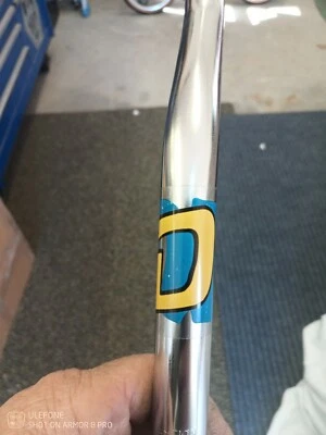 Tija de sillín tubo de drenaje 22.2 7/8 GT Dyno Haro Hutch Mongoose Redline Robinson nblk8 Foto 1 de 3