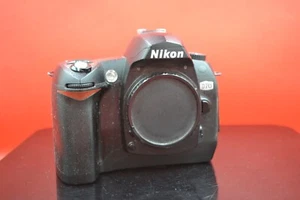 Nikon D70 6.1MP DSLR Digital Camera Body Only - Picture 1 of 8