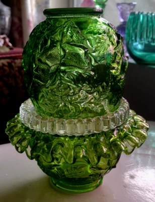 LG Wright Fenton LÁMPARA DE HADAS VERDE ROSA SALVAJE Rosas en relieve INSERTO TRANSPARENTE 3 piezas EXCELENTE Foto 1 de 4