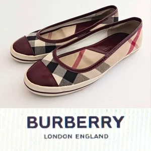 Burberry Nova Check Ballet Flat Burgundy Patent Cap Toe Rubber Bumper EU 35 US 5 - Picture 1 of 13