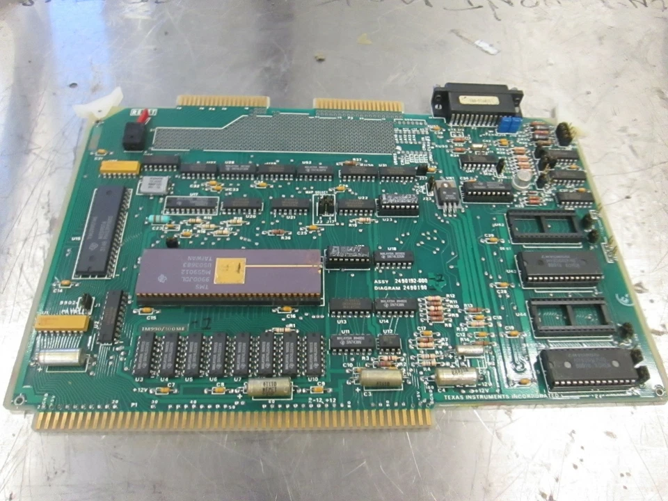 Texas Instruments, TM990/100MB, 2490192-000, conjunto de PCB, usado Foto 1 de 4