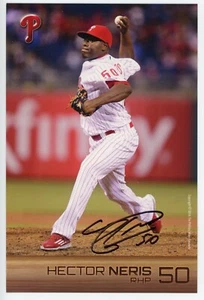 Hector Neris Signed 2016 Philadelphia Phillies Team Issued 4x6 Oversized Card - Picture 1 of 2