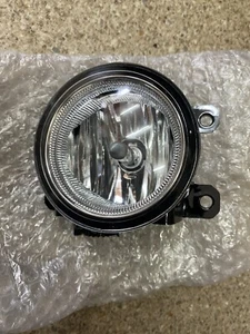 HONDA CIVIC 2016-2017 RIGHT FOG LIGHT - Picture 1 of 3