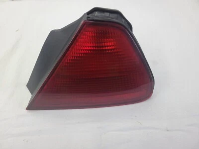 Luz trasera pasajero derecho Honda Accord cupé 2 puertas 1998 1999 2000 2001 2002 OEM Foto 1 de 4
