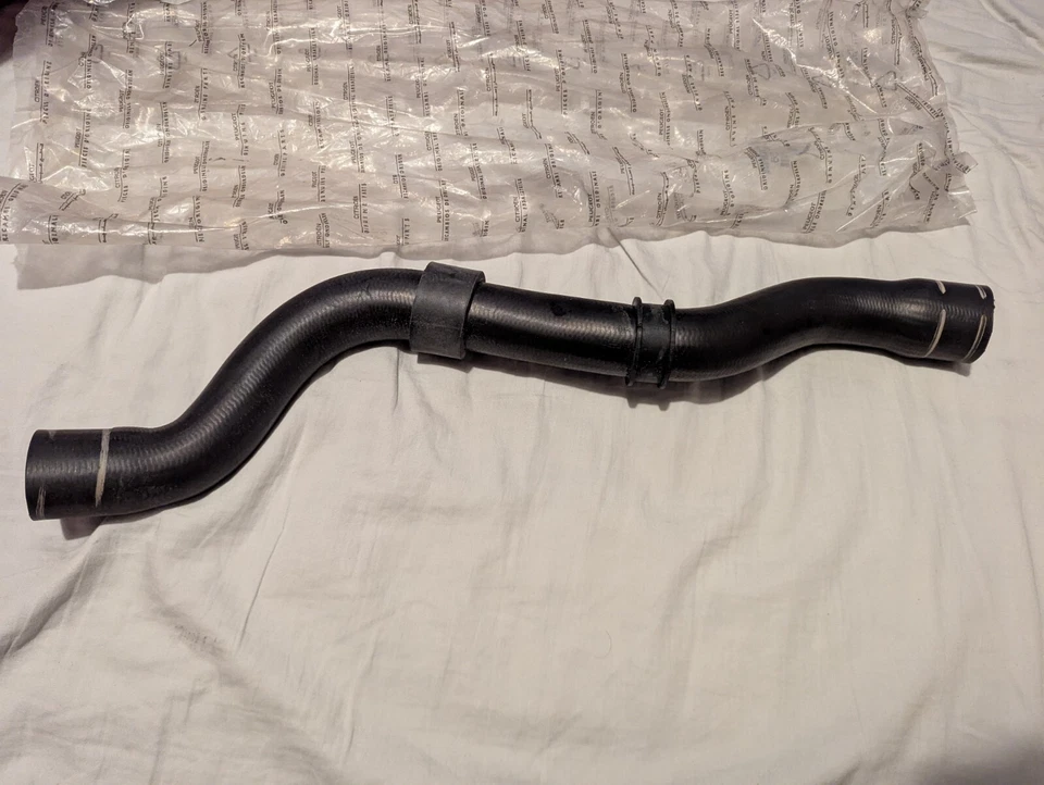 New Genuine Citroen XM Peugeot 605 Radiator Coolant Hose Pipe 1343C6 - image 1 of 1