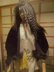 Silk Woman’s Wrap With Feather Fringe. “Noonbat” Of Japan, High end fashion . - Picture 1 of 7