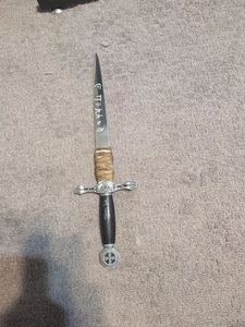 Custom Medieval Draconic Dagger - Picture 1 of 4