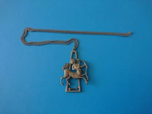 Vintage 70’s Mod Pewter LG Zodiac Sagittarius Pendant & Necklace Cathedral - Bild 1 von 5