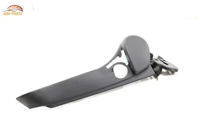 2007-2020 MITSUBISHI OUTLANDER ПЕРЕДНЕЕ ЛЕВОЕ БОКОВОЕ СИДЕНЬЕ ВНЕШНЯЯ НАКЛАДКА ПАНЕЛЬ OEM - Изображение 1 из 4