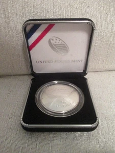 Dólar de plata P del Salón de la Fama del Béisbol de los Estados Unidos como nuevo 2014 - Imagen 1 de 5