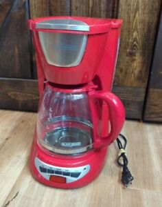 Black & Decker DCM100R 12-Cup Programmable Coffeemaker with Carafe Red *READ*