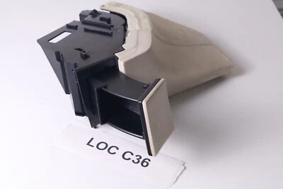 06-09 Bandeja compartimento almacenamiento lado derecho mercedes w209 clk350 beige Foto 1 de 4