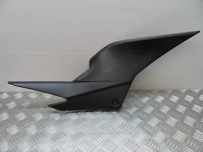 Genuíno Kawasaki Ninja 250 R Assento direito / painel de enchimento do tanque 2008 a 2012 - Imagem 1 de 4