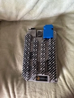 Delta-Q Industrial Battery charger RC900 series 944-0002 - Image 1 of 4