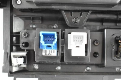 Control de clima OEM PRO-4X OEM 16-22 TITAN XD 212198 Foto 1 de 4