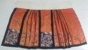 Antigua falda de seda tradicional bordada a mano china de la dinastía Qing 192x87 cm - Imagen 1 de 12