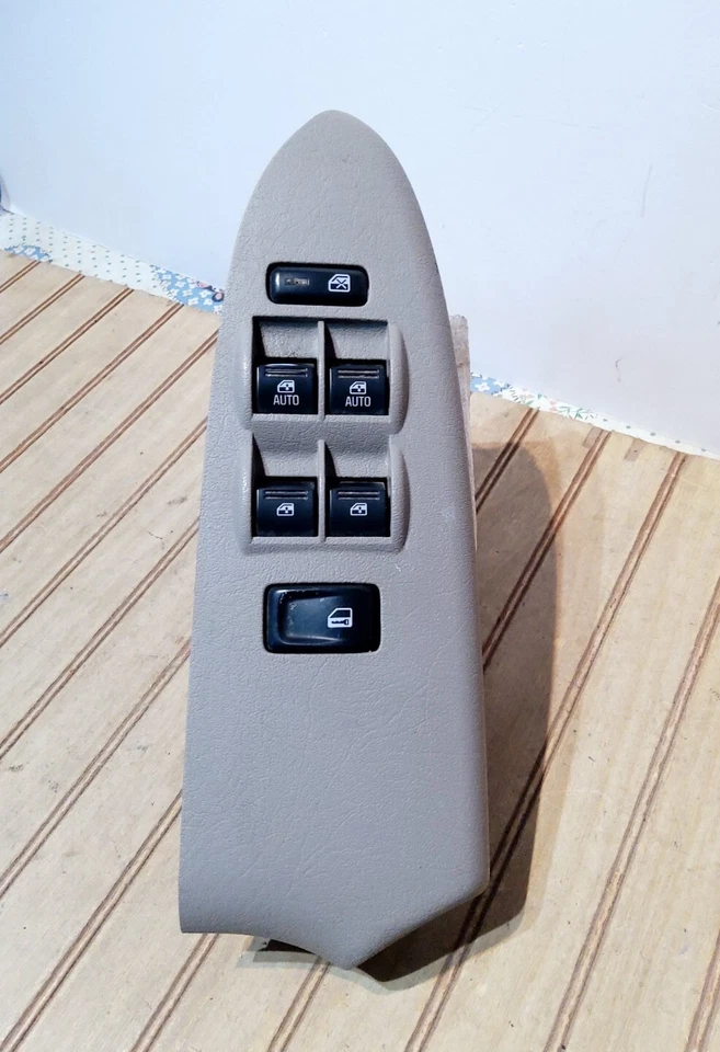 Chevy Trailblazer/06 Trailblazer EXT 2006-2009 interruptores y molduras de ventana maestra  Foto 1 de 4