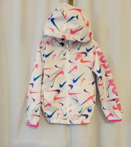 Nike Girls Multi Color SWOOSH Hooded Windbreaker Jacket Size 6 Just Do it Sleeve - Picture 1 of 7