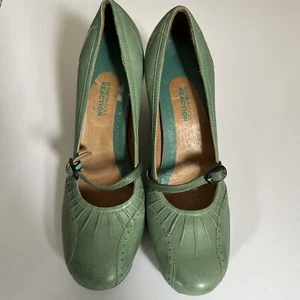 Women Kenneth Cole Reaction Green Cede The Way Mary Jane Wedge Pumps Mint 10 - Picture 1 of 12