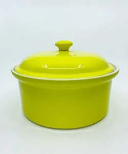 Vintage 60s Hall Neon Yellow Stoneware Covered Casserole #69 Bakeware 9" Diam. - Picture 1 of 9