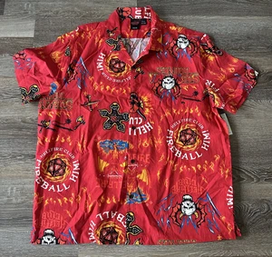 Camisa con botones Stranger Things Hellfire Club manga corta algodón rojo para hombre XL - Imagen 1 de 6