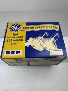 General Electric GE Reflector Photofloods 300W R 30 Tested 2  - Picture 1 of 4