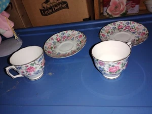 Crown Staffordshire Inglaterra Chintz Fino Hueso China Taza Y Platillo De Colección Lote 4 - Imagen 1 de 2