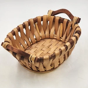 Oval Basket with Wooden Handles 12"x9" LaVeeda Hand Woven Rattan Wicker Vintage - Picture 1 of 12