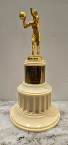 Vintage 1952 Basketball Trophy - CYO Major Champion St. Ambrose - Bild 1 von 7