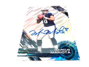 Marcus Mariota 2015 Topps High Tek Silver Wave Refractor Rookie Autograph #8 - Bild 1 von 2