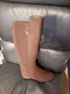 ¡NUEVO! Bota de montar Anne Klein Audrey tacón plano imitación gamuza tejida marrón talla 8 - Imagen 1 de 6