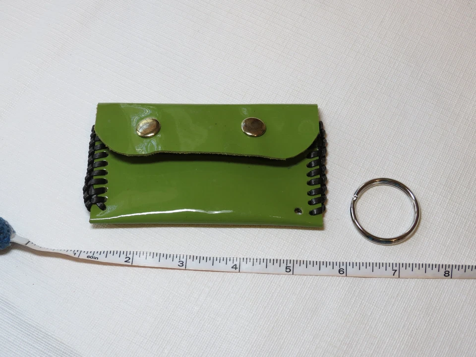 Portamonedas/tarjetas/llaves de charol hecho a mano verde negro 4,25" X 2,5" Foto 1 de 1