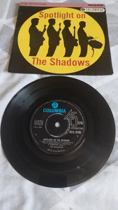 THE SHADOWS  - SPOTLIGHT ON THE SHADOWS - EP - COLUMBIA  SEG 8135 - MONO - NM - Picture 1 of 7