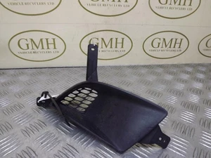 Hyundai I30 Left Passenger Nearside Fog Light Lamp Grille Grill MK1 2007-2012A - Picture 1 of 4