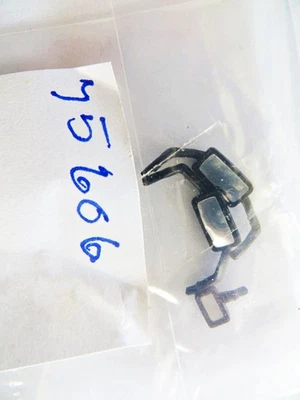 CORGI 'RENAULT PREMIUM TRACTOR UNIT CAB SPARE MIRRORS' 75606. ORIGINAL NEW 1:50 - Image 1 of 2