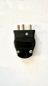 Bates 3-pin Male Stage Connector Used (15a-250v 20a-125v) Union Connector - Picture 1 of 3