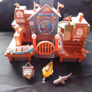 1997 MICRO MACHINES EXPLORATION TIGER SHARK LANDING SET - Picture 1 of 3