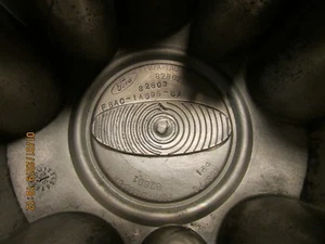 Ford Wheel Center Cap (2) F87A-1A096-DA,F8AC-1A096-CA - Picture 1 of 7