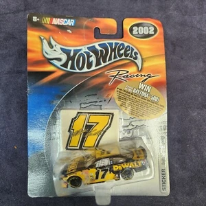 Hot Wheels Racing 2002 NASCAR Matt Kenseth #17 DeWalt car with Sticker - Imagen 1 de 4