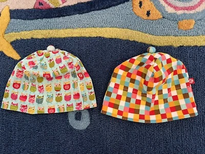 Lote de 2 Sombreros Bebé Zutano - Talla 18 Meses - Búhos y Estampado Retro a Cuadros Foto 1 de 4