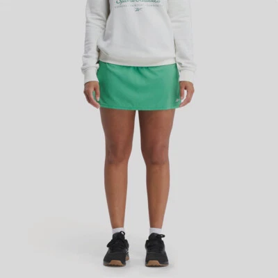 Pantalón corto Reebok para mujer verde Identity Train talla grande 2XL Foto 1 de 4