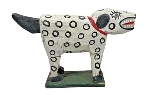 Vintage Hand Carved Wooden Dog Art Sculpture Statue Folk Art - Made in Guatemala - Picture 1 of 5