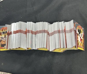 2025 Topps Chrome Disney Cards Icons PICK YOUR CARD BUILD YOUR SET - Foto 1 di 1