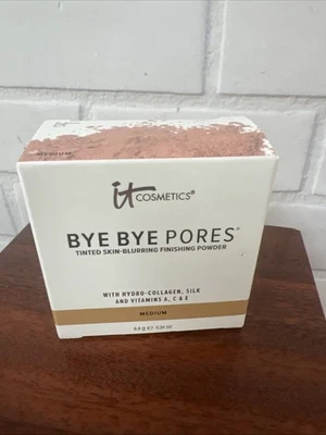 NEW It Cosmetics Bye Bye Pores Finishing Powder Medium Tinted Skin-Blurring  - Image 1 of 4