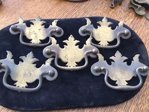 5 Brass Plated Metal Chippendale Bat Wing Pulls. - Picture 1 of 3