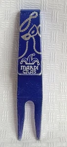 Herramienta de pelota de golf Scotty Cameron Design Studio Mardi Gras púrpura Divot - Imagen 1 de 9