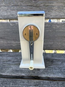 Vintage ICE-O-MAT Hand Crank Ice Crusher Counter Top Attached Wall Mount MCM - Picture 1 of 8