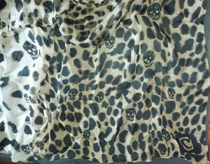 sciarpa firmata alexander mcqueen teschio stampa leopardata - Foto 1 di 8